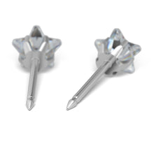 Circonita cúbica 5mm, Plateada Enagarzado corte estrella (Caja de 6 pares) - Studex Ibérica